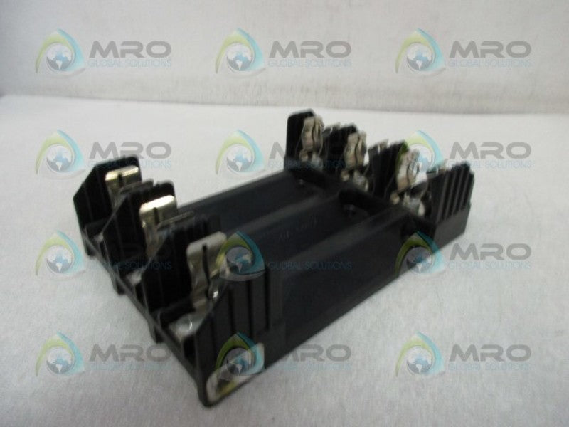 BUSSMANN R60030-3SR FUSE BLOCK  UNMP