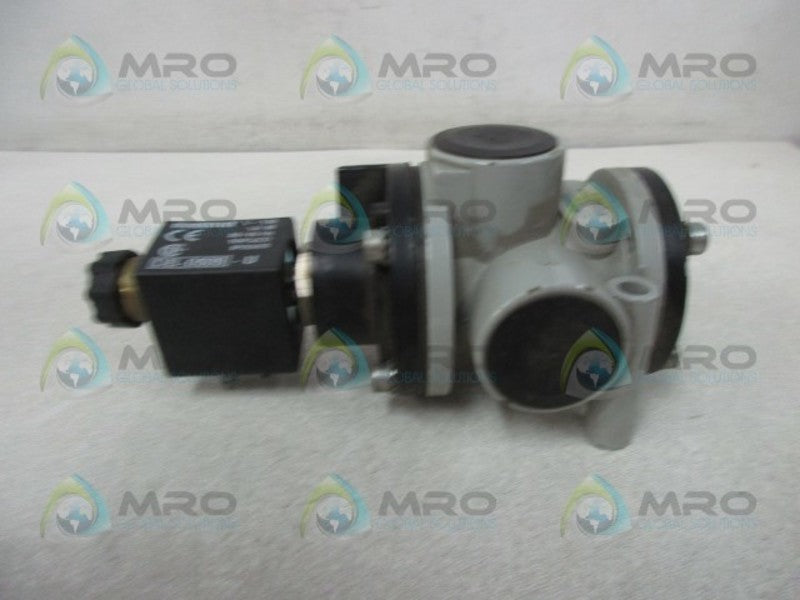 NUMATICS NAF264102N000P SOLENOID VALVE WITH UV-110 COIL UNMP