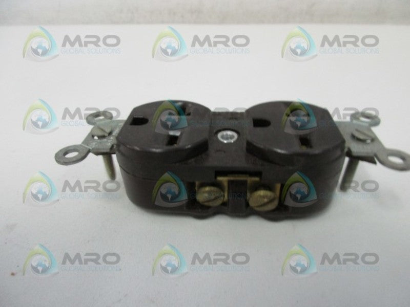 LEVITON 5824 NARROW BODY DUPLEX RECEPTACLE  NSMP