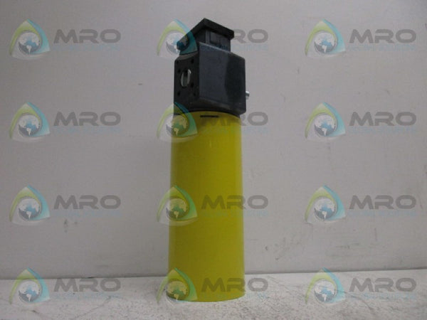 FLOWSERVE B34SNR PNEUMATIC VALVE ACTUATOR * NEW NO BOX *