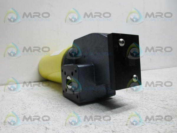 FLOWSERVE B34SNR PNEUMATIC VALVE ACTUATOR * NEW NO BOX *