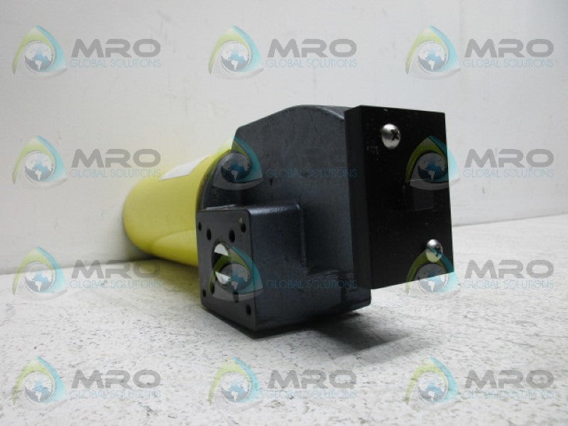 FLOWSERVE B34SNR PNEUMATIC VALVE ACTUATOR * NEW NO BOX *