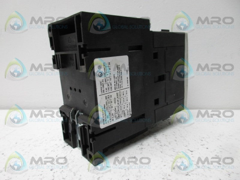 SIEMENS 3RT1034-1BB40 CONTACTOR  UNMP