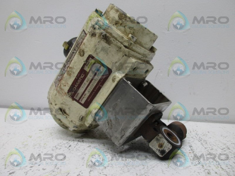 EL-O-MATIC PSN60-4 PNEUMATIC ACTUATOR (AS PICTURED)  UNMP