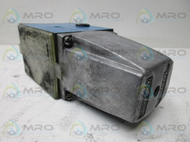 VICKERS DG4S4016A50 DIRECTIONAL VALVE  UNMP