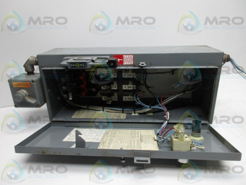 SQUARE D 8538-SCG14S COMBINATION STARTER  UNMP
