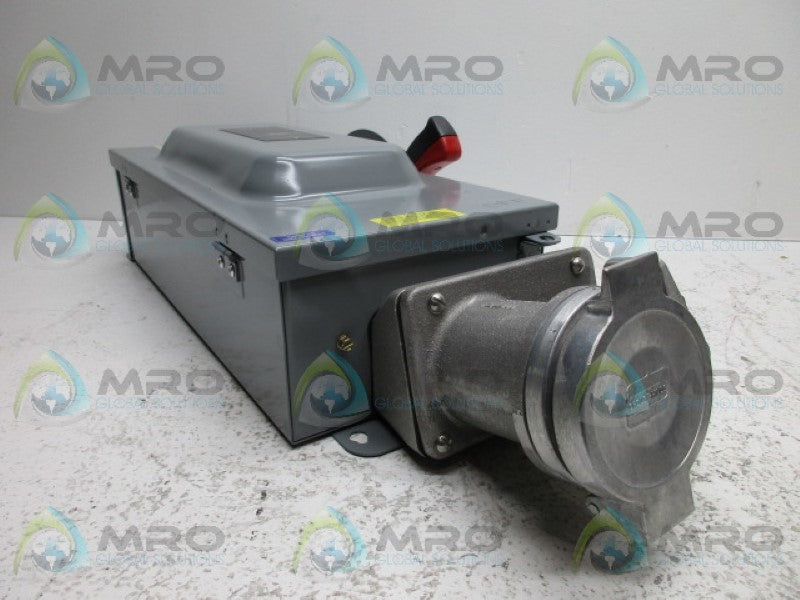 CROUSE HINDS WSRD10352 INTERLOCKED RECEPTACLE  NSMP