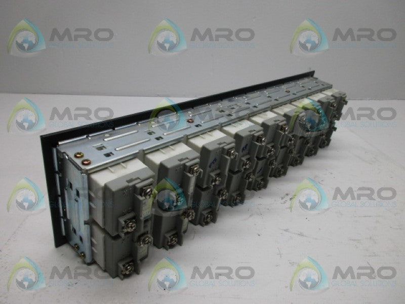 IDEC SLC40N-0209-DE3FB FULL VOLTAGE DISPLAY  NSNP