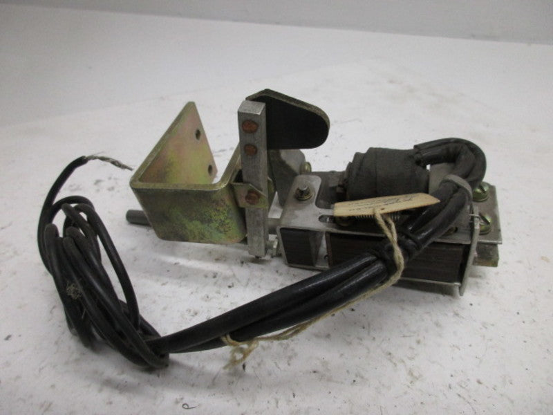 WESTINGHOUSE 5674D29G08 UNDERVOLTAGE HAND RELEASE  UNMP