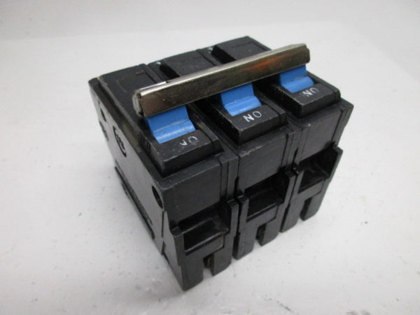 GENERAL ELECTRIC THHQL32015 CIRCUIT BREAKER  UNMP