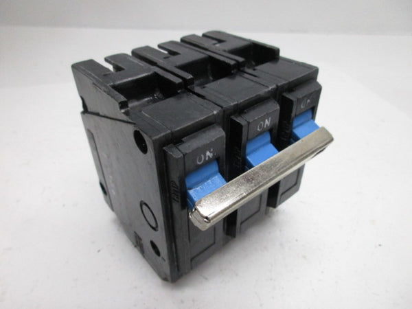 GENERAL ELECTRIC THHQL32015 CIRCUIT BREAKER  UNMP