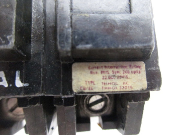 GENERAL ELECTRIC THHQL32015 CIRCUIT BREAKER  UNMP