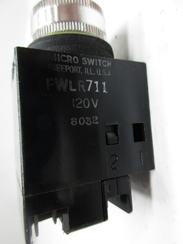 MICRO SWITCH PWLR711 PUSHBUTTON 120V (AS PICTURED)  UNMP