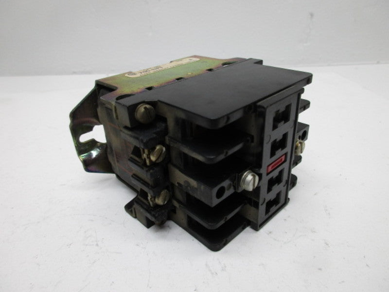 ALLEN BRADLEY 700-NPT SER A CONTACTOR  UNMP