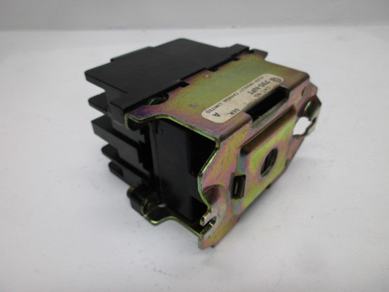 ALLEN BRADLEY 700-NPT SER A CONTACTOR  UNMP
