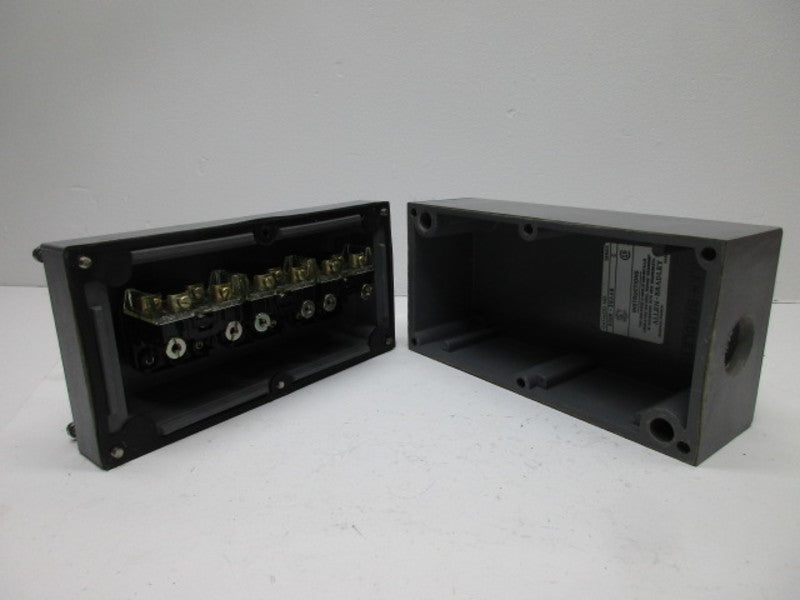 ALLEN BRADLEY 800H-3HA4R SER C ENCLOSED PUSH BUTTON  UNMP