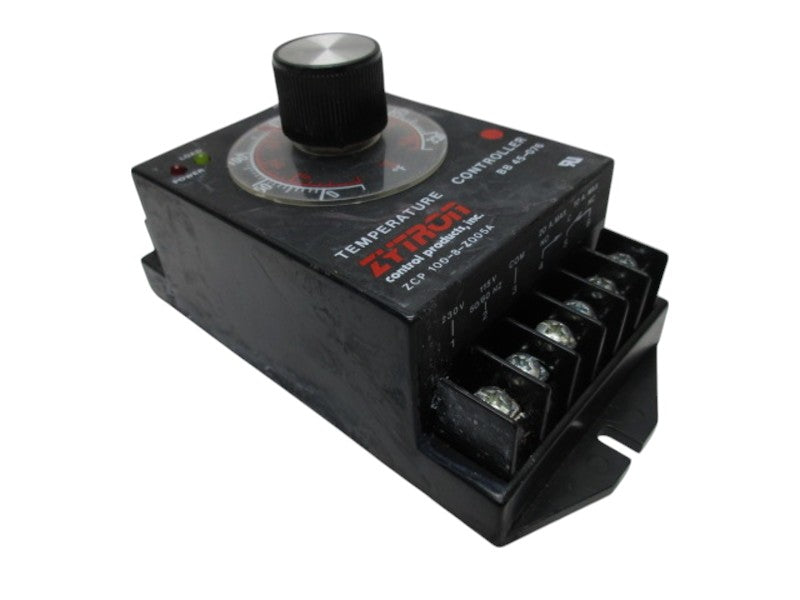 ZYTRON ZCP 100-8-Z005A TEMPERATURE CONTROLLER  UNMP