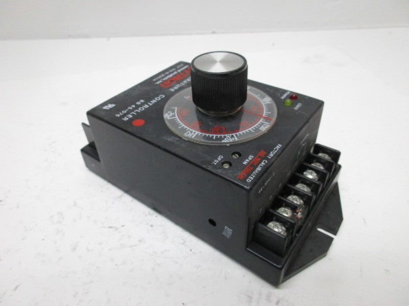 ZYTRON ZCP 100-8-Z005A TEMPERATURE CONTROLLER  UNMP