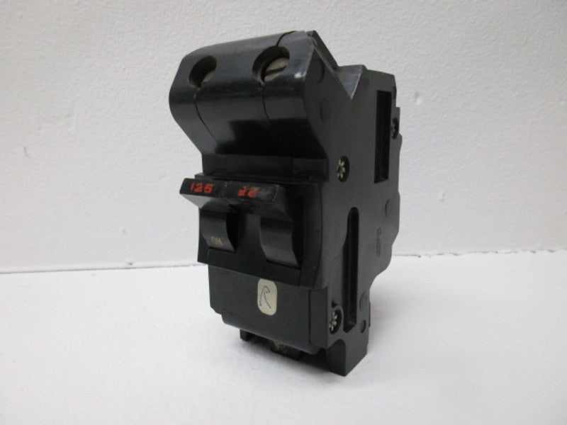 FEDERAL PACIFIC NBH2P125 CIRCUIT BREAKER  UNMP