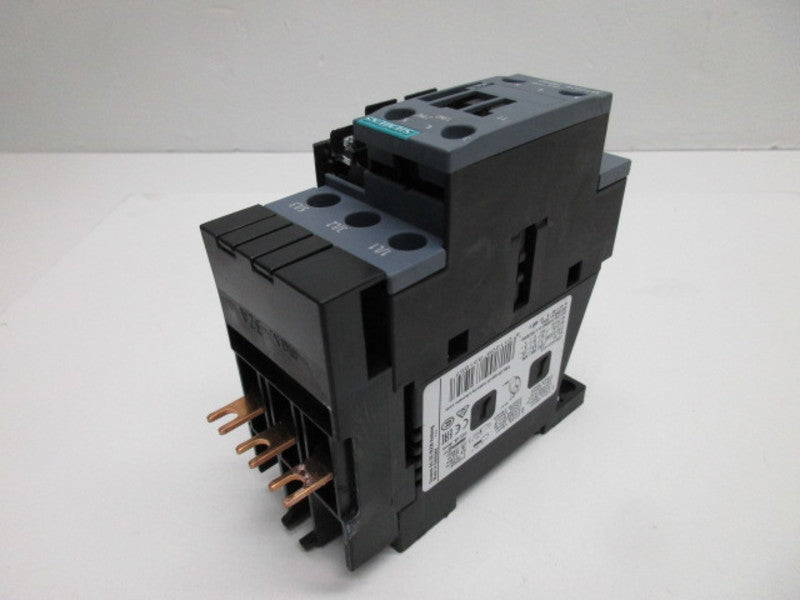 SIEMENS 3RT2024-1BB40 CONTACTOR 230V  UNMP