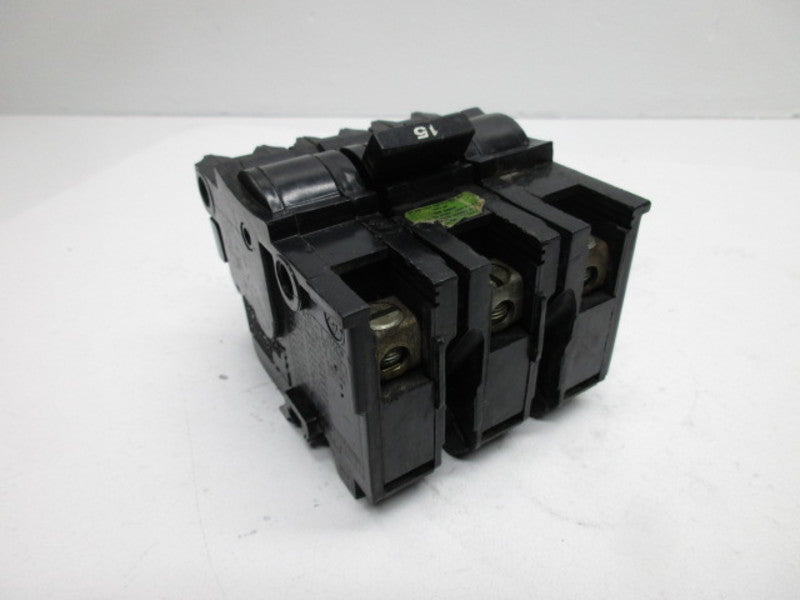 FEDERAL PACIFIC TYPE NB3P15 15A 3P CIRCUIT BREAKER  UNMP