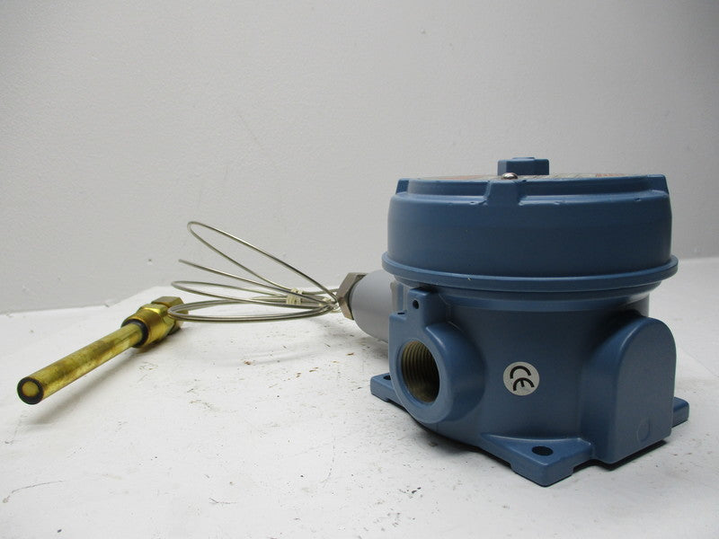 UNITED ELECTRIC F120-8BS  NSMP