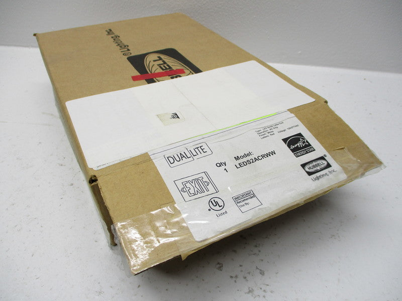 HUBBELL LEDS2ACRWW * NEW IN BOX *