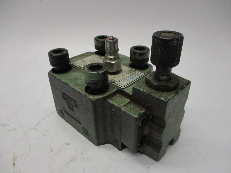 VICKERS BQB-06-2M-10A4 UNMP