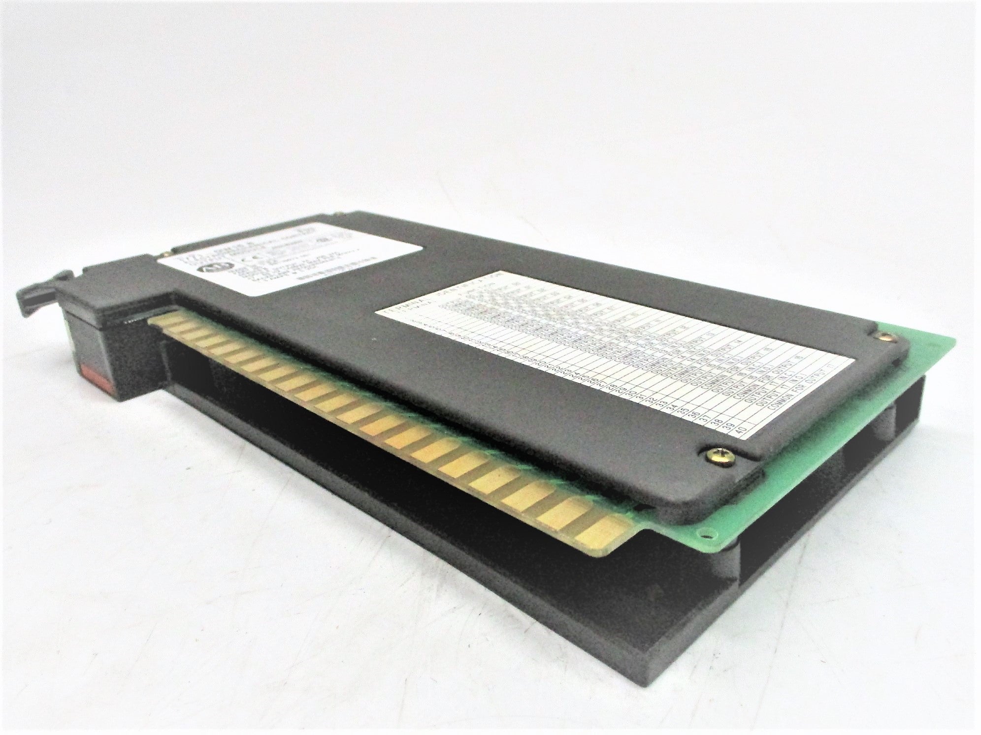 ALLEN BRADLEY 1771-OW16 SER. B 24-250VAC 1.30A UNMP