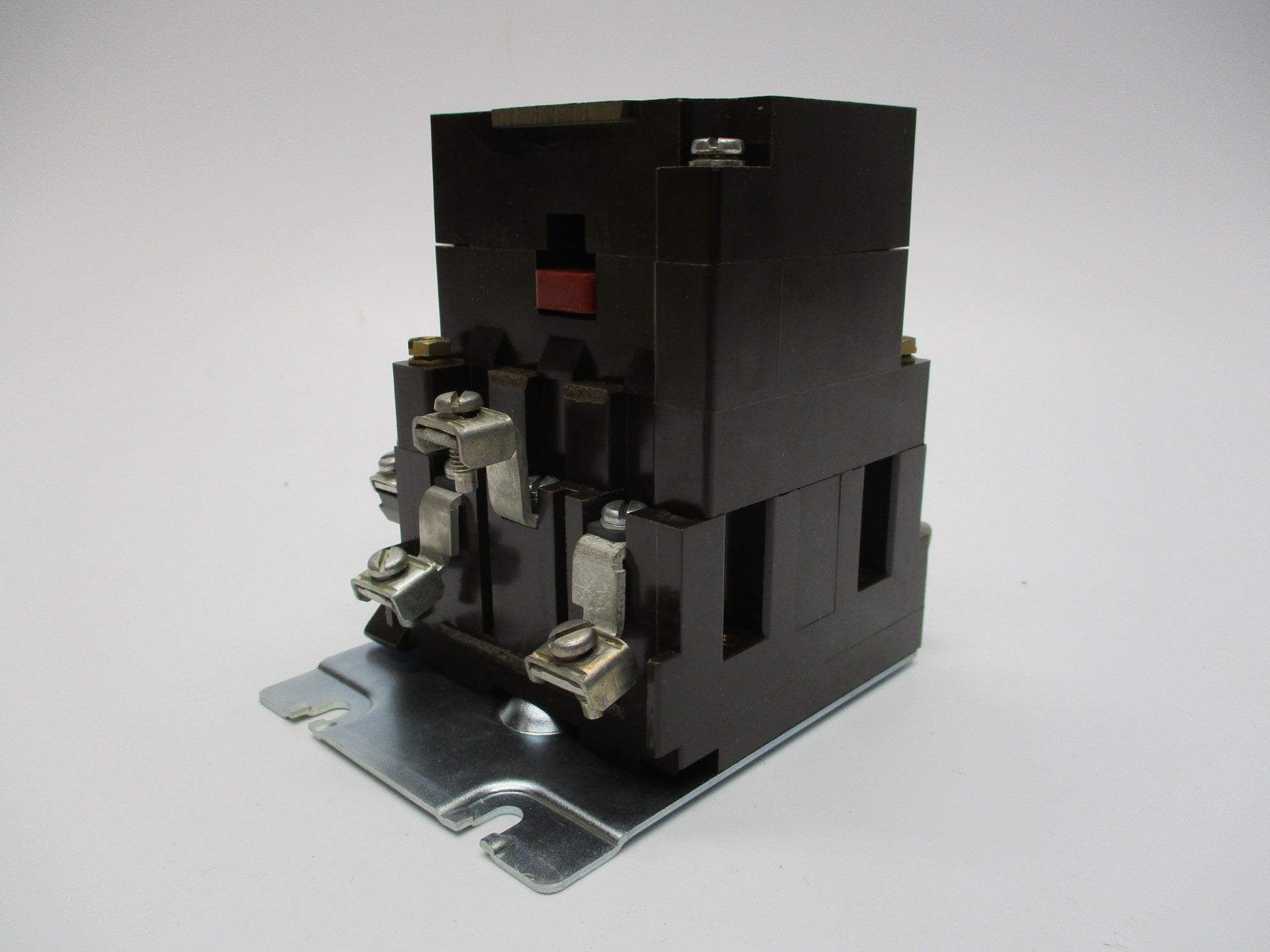 CUTLER HAMMER C10BN3A SER. CA1 NSMP