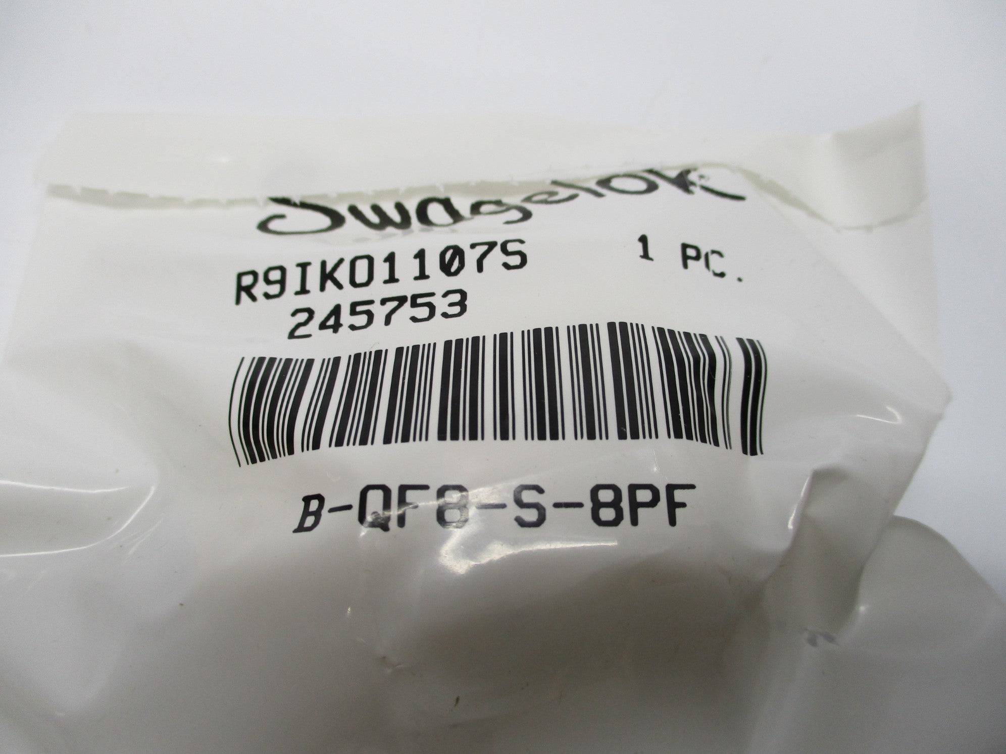 SWAGELOK B-QF8-S-8PF QTY: 90 NSMP