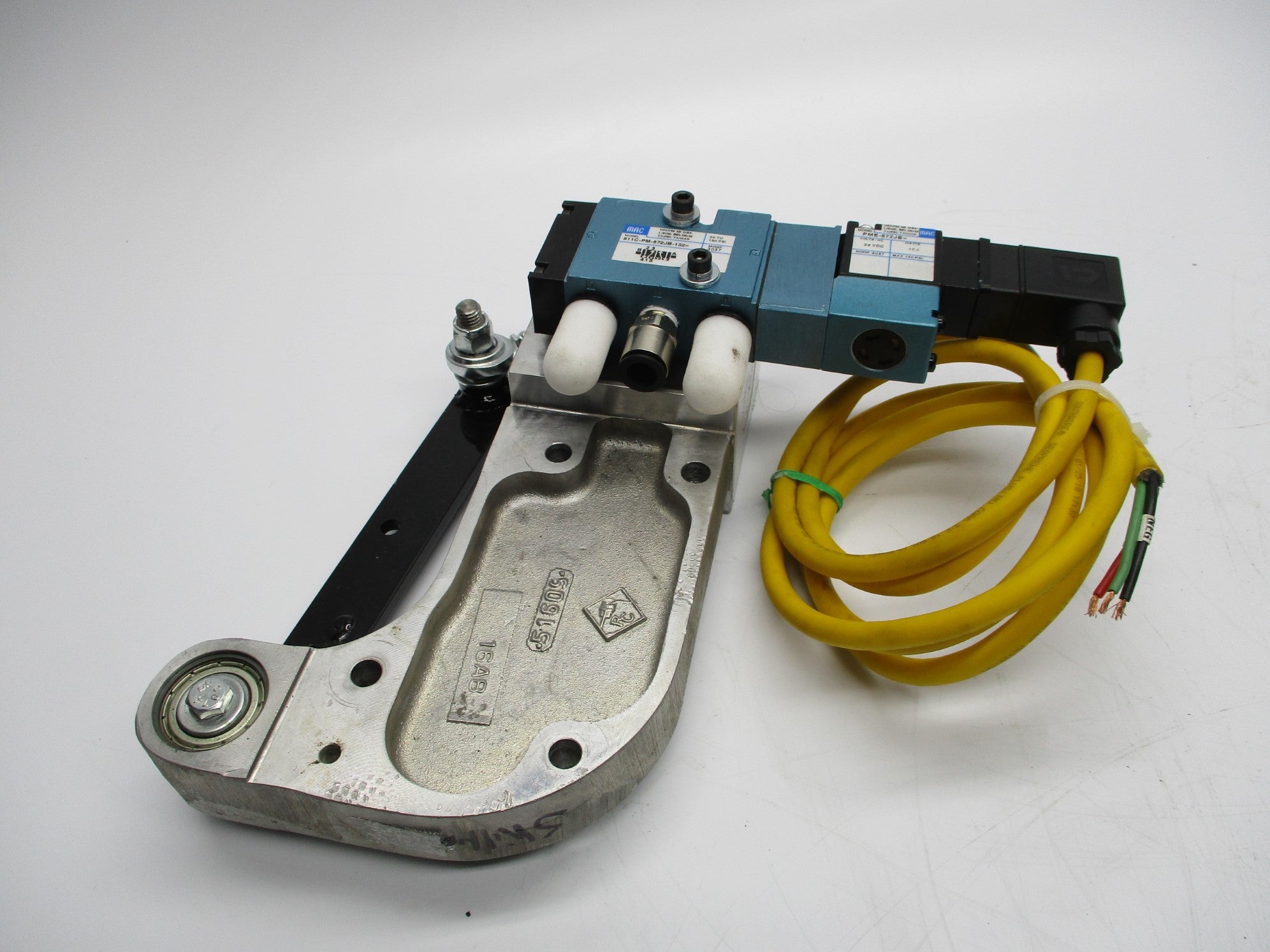MAC 811C-PM-872JB-152 UNMP