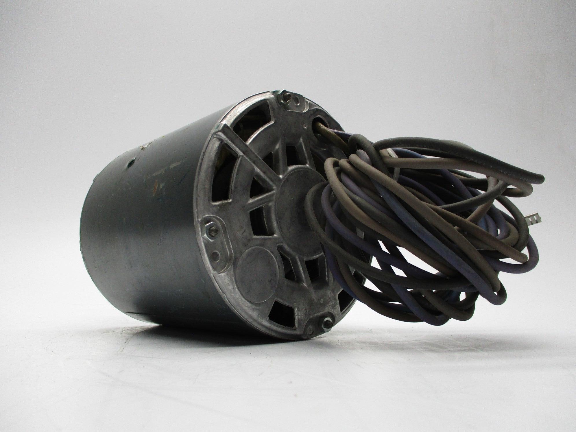 GENTEQ 5KCP39SFL153DS UNMP