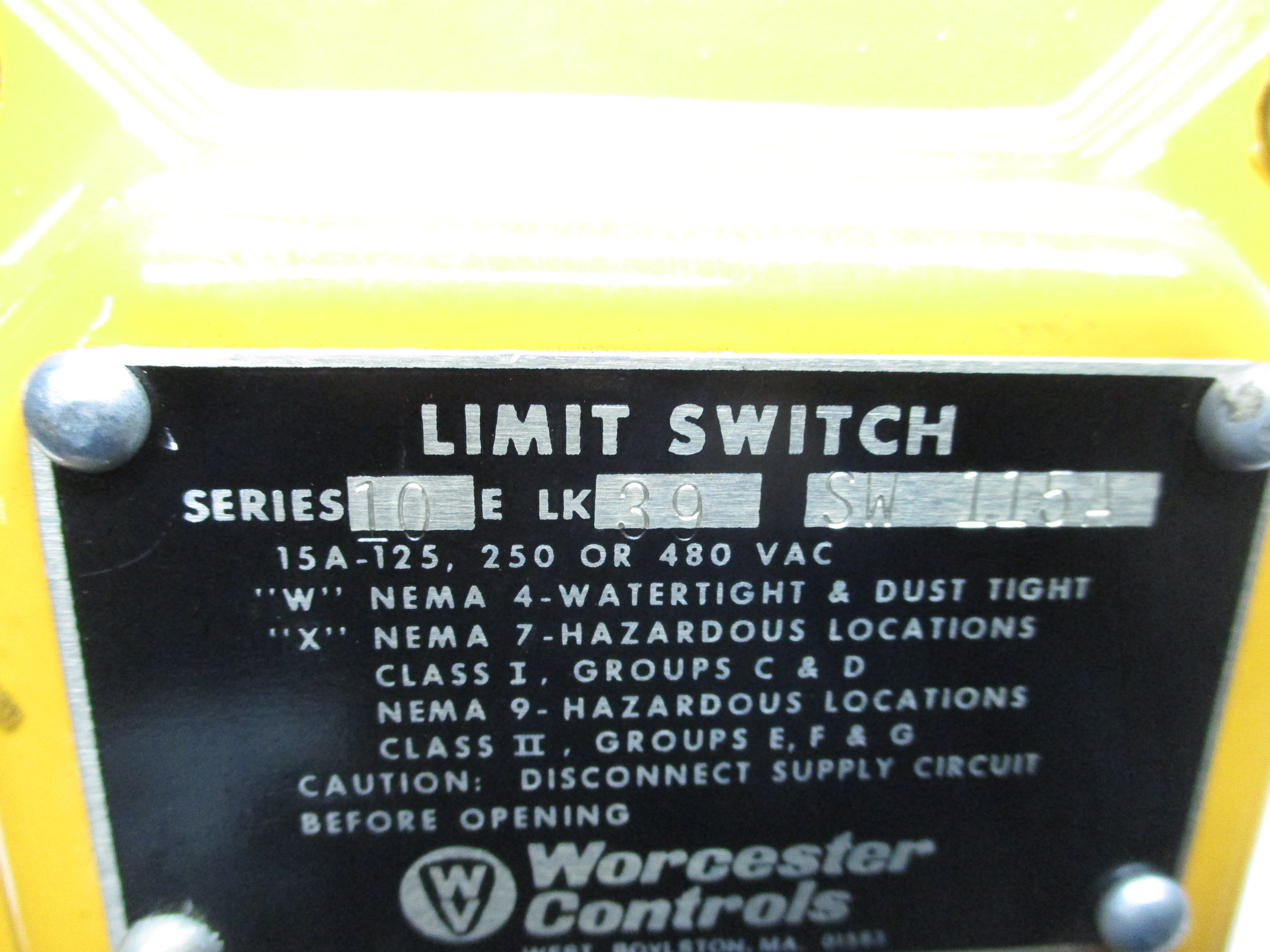 WORCESTER CONTROLS 10E-39SW-115AR1 NSNP