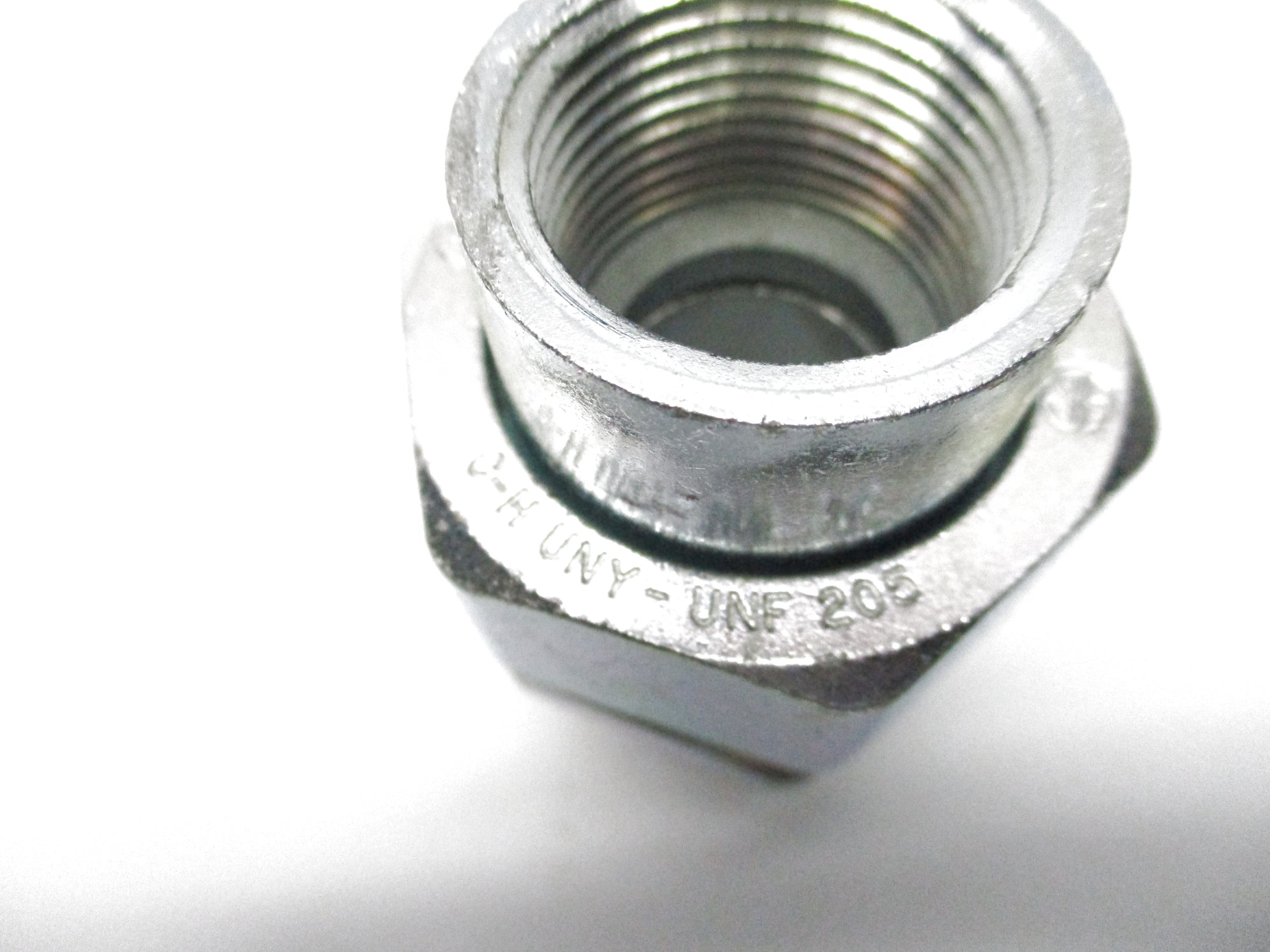EATON UNY205 QTY: 10 NSMP