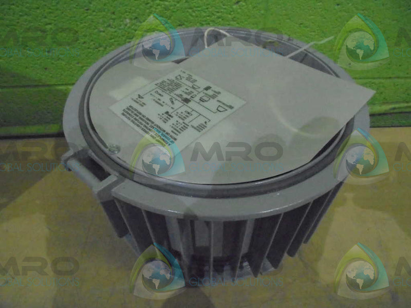 CROUSE-HINDS LUMINAIRE DMVM250/MT  S828  LIGHT SOURCE  NSMP