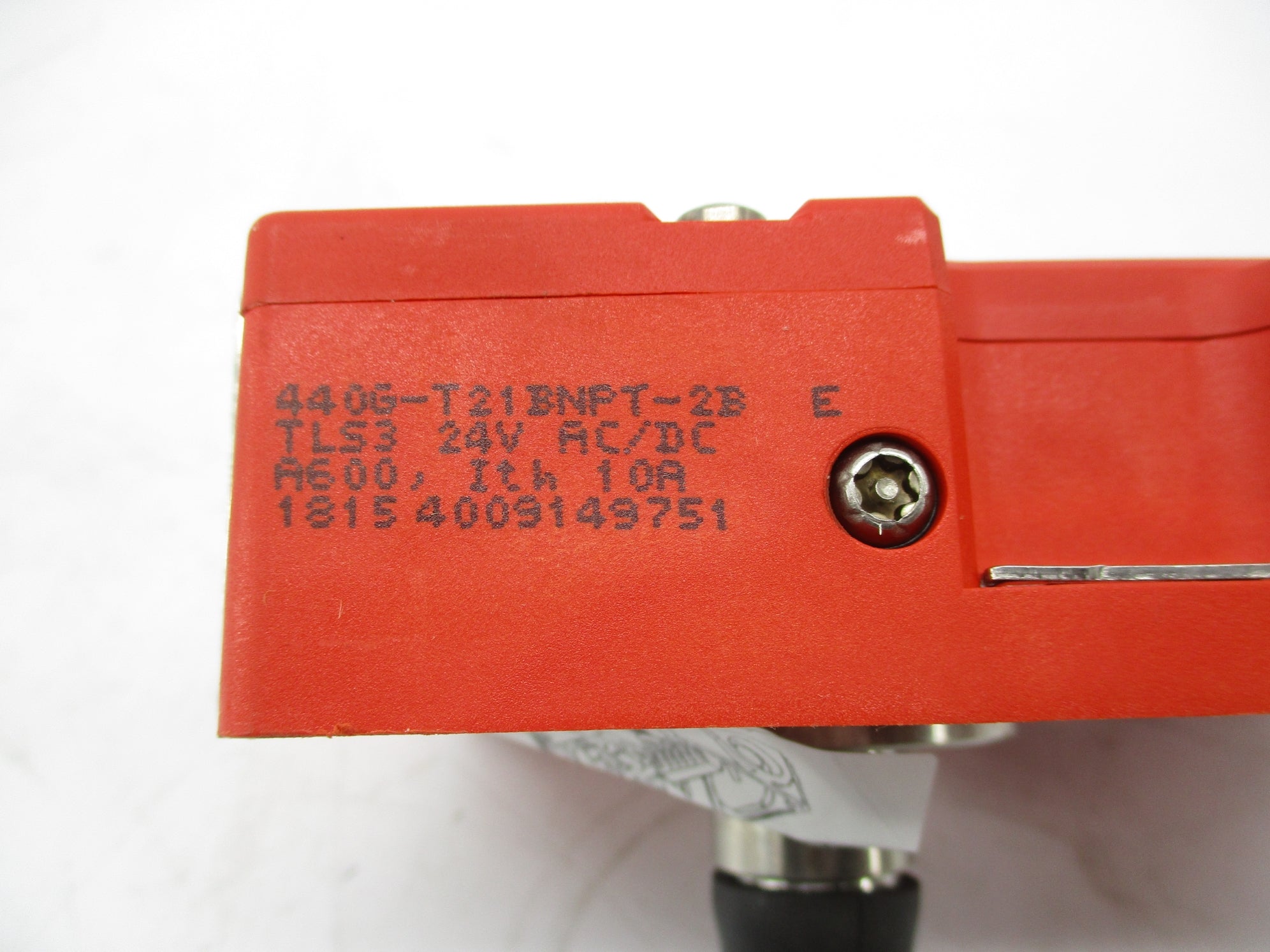 INDUSTRIAL SPARE PART 440G-T21BNPT-2B SER. E 24VAC/DC (BR/WH) NSMP