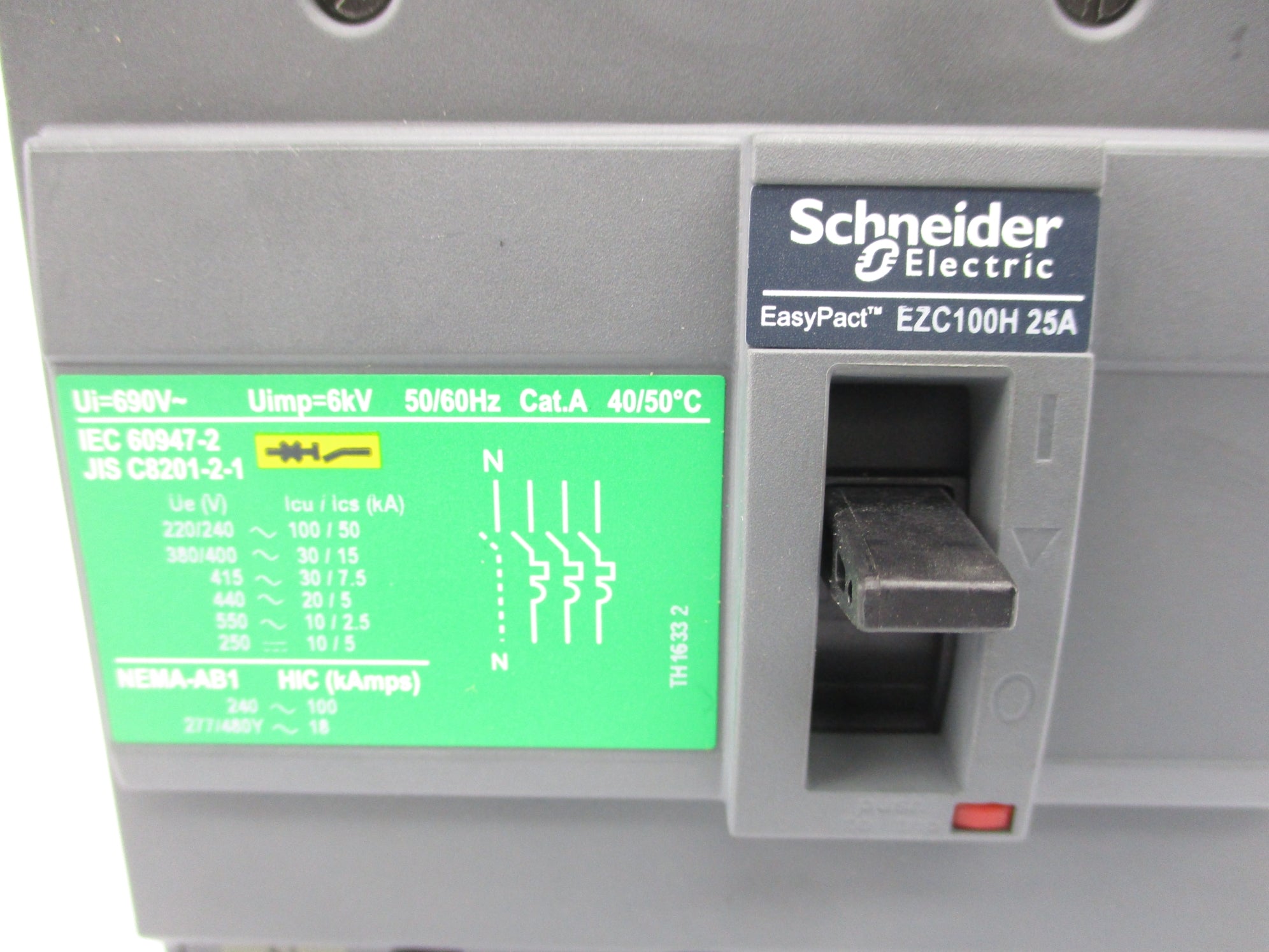 SCHNEIDER ELECTRIC EZC100H4025 415V 25A  NSMP