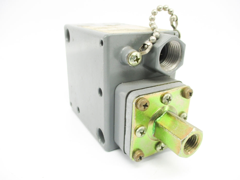 SQUARE D 9012GAW6 SER. C 250PSI NSNP