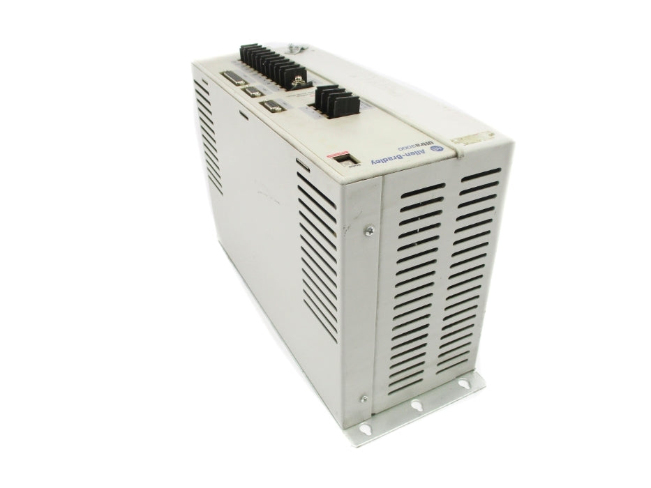 ALLEN BRADLEY 2098-DSD-HV050 SER. B F/W V1.52 UNMP