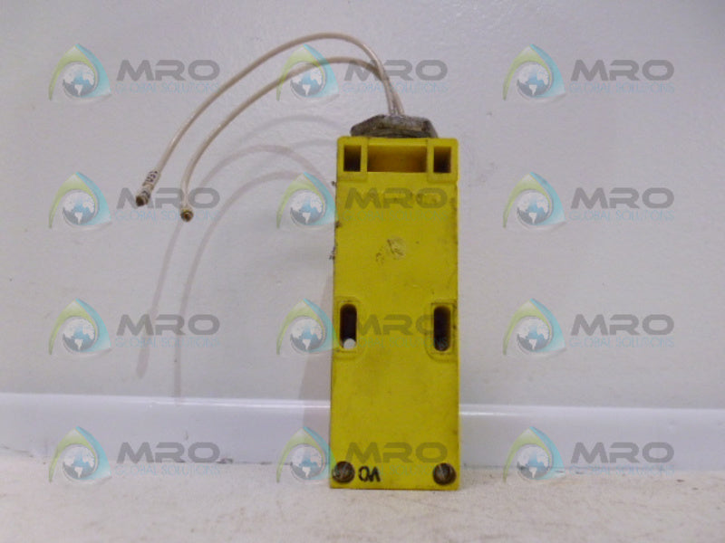 BANNER ENGINEERING MODEL E MULTI-BEAM  UNMP