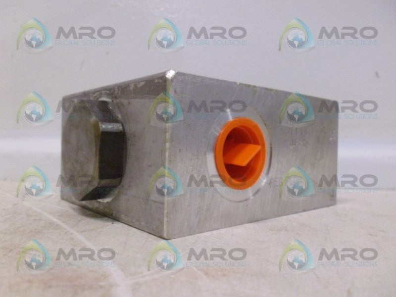 PARKER VFDY4BB003 FLOW DIVIDER *NEW NO BOX*
