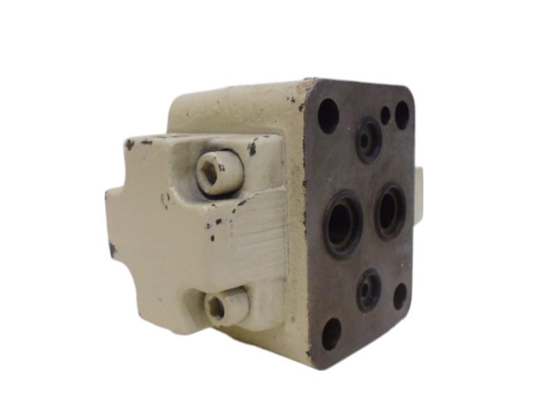 VICKERS 4CG03A21 PILOT OPERATED CHAECK VALVE UNMP