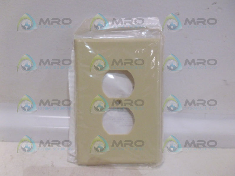 LEVITON 001-86103 RECEPTACLE WALL PLATE NSMP