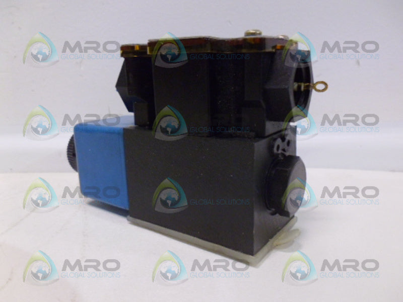 VICKERS DG4V-3S-22A-M-FW-B5-60 DIRECTIONAL VALVE   NSNP