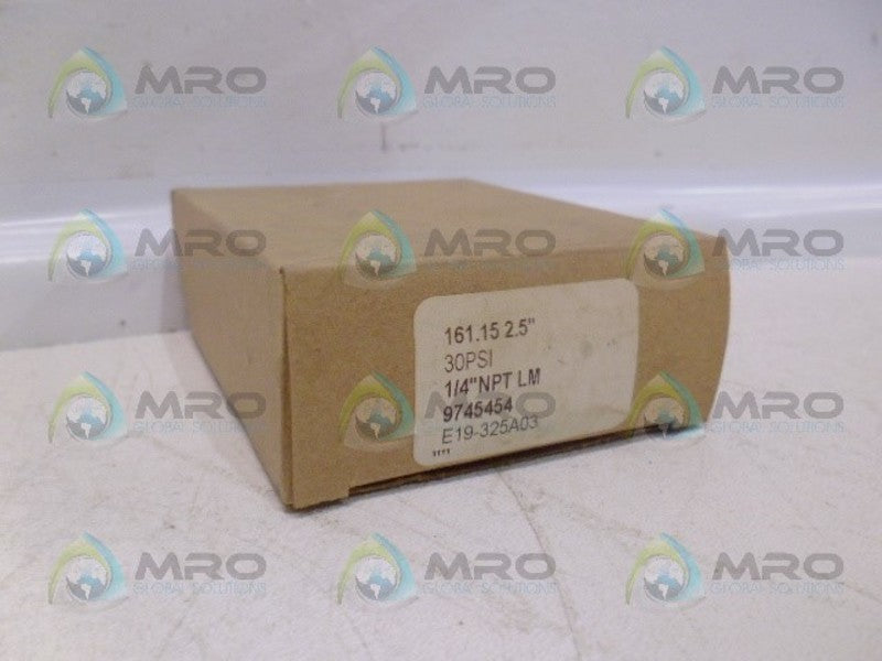 WIKA 161.15 2.5'' PRESSURE GAUGE 30 PSI 1/4" NSMP