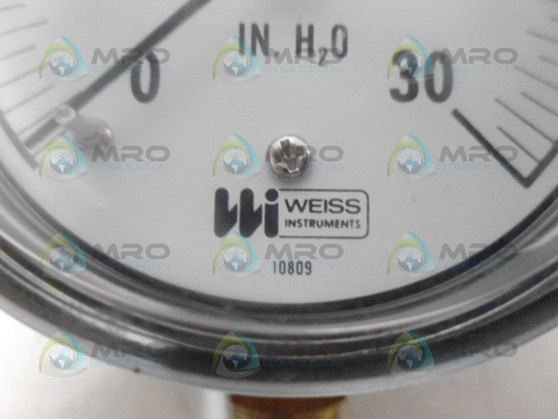 WEISS 10809 PRESSURE GAUGE 0-30 UNMP