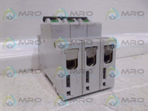 GENERAL ELECTRIC V37310 CIRCUIT BREAKER UNMP