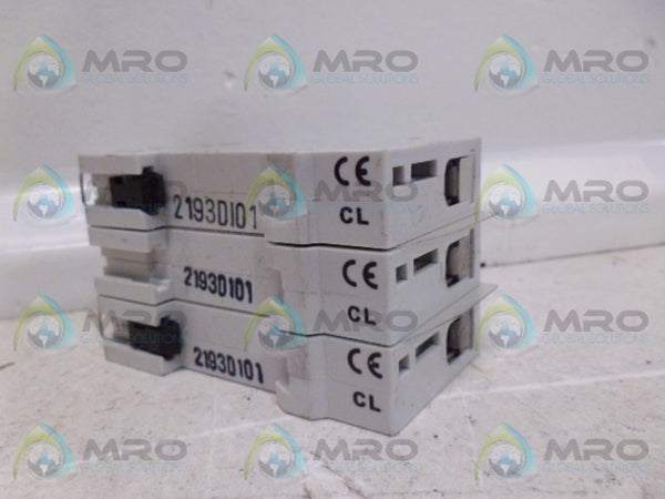 GENERAL ELECTRIC V37310 CIRCUIT BREAKER UNMP