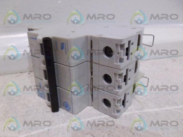 GENERAL ELECTRIC V37303 CIRCUIT BREAKERUNMP